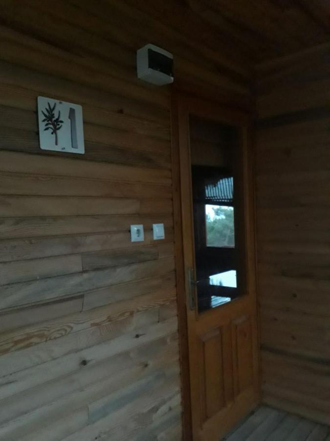 Ida Bay Bungalows Αδραμύττιο Εξωτερικό φωτογραφία